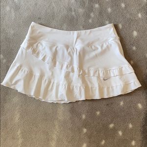 White Nike tennis skirt